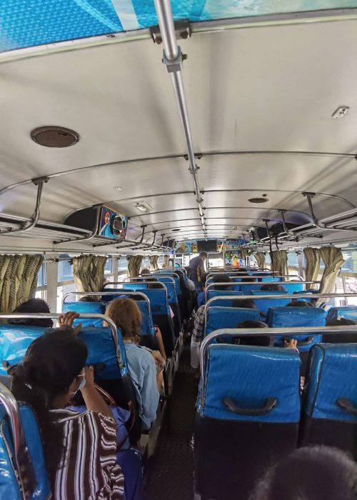 Bus fahren auf Sri Lanka Bus fahren auf Sri Lanka