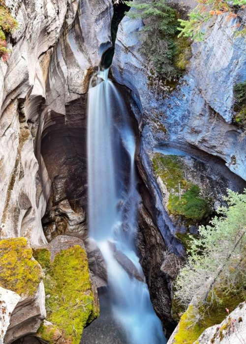 Maligne Canyon Jasper Nationalpark Wasserfall